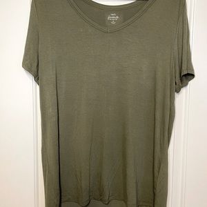 Rue 21 relaxed tee